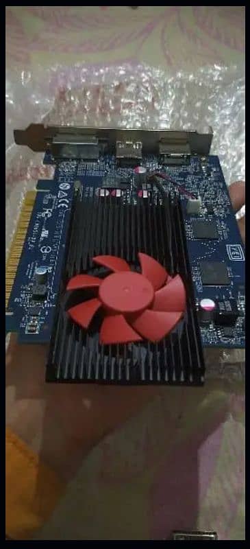 AMD Radeon R9 M360 4gb DDR5 128 bit 0