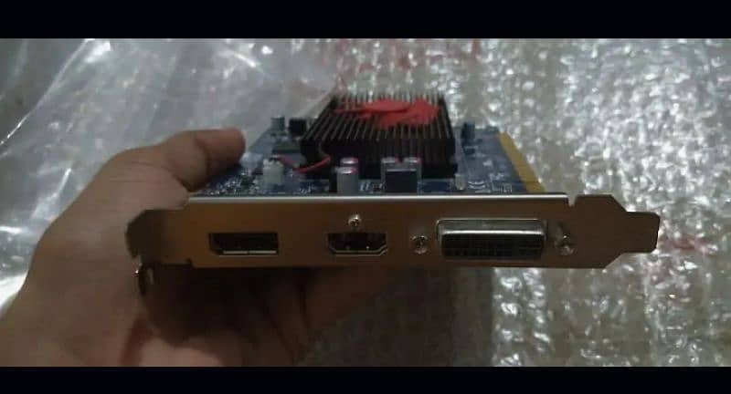 AMD Radeon R9 M360 4gb DDR5 128 bit 2