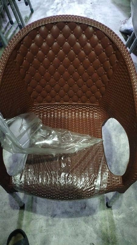 Plastic chairs with iron Legs 5