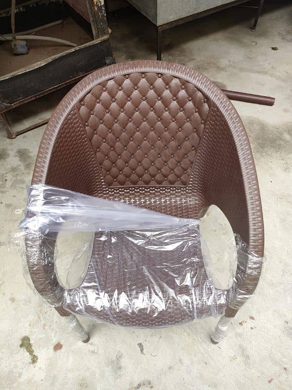 Plastic chairs with iron Legs 6