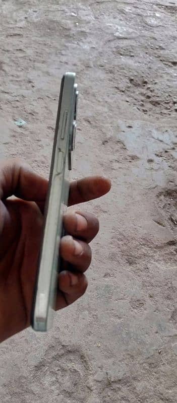 Infinix 8+8 128 8month old 3