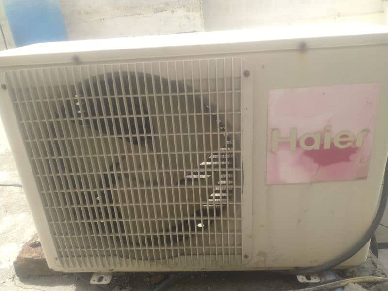 outdoor 1.5 tone Haier 0