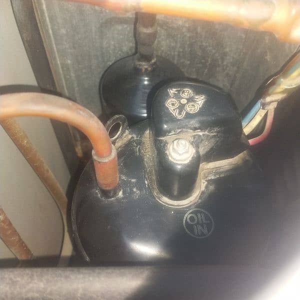 outdoor 1.5 tone Haier 1