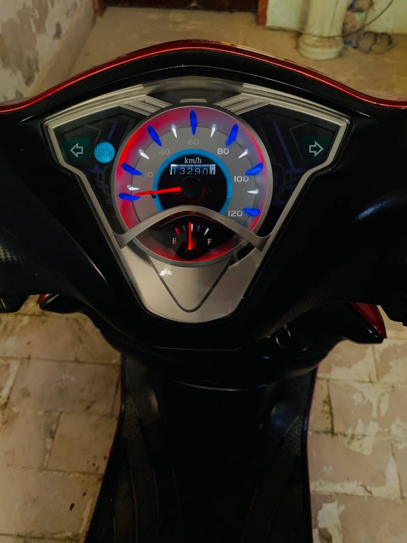 United Scooty 100 CC Karachi 3