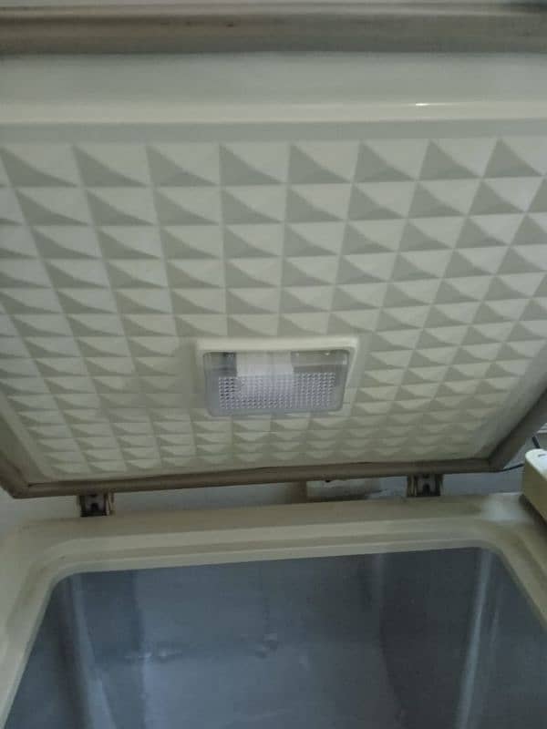 Two Door Deep Freezer. 3