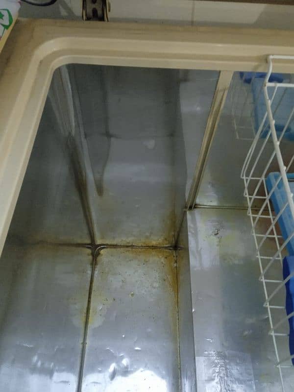 Two Door Deep Freezer. 8