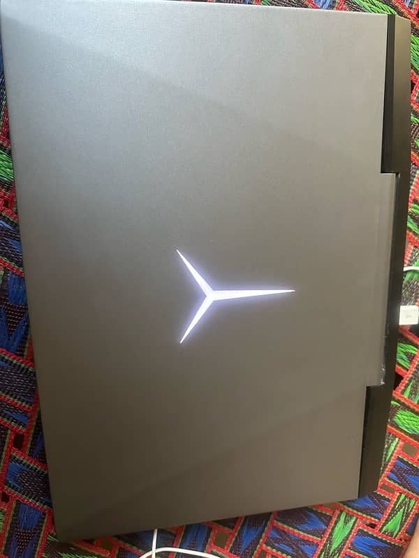 Lenovo gaming 1