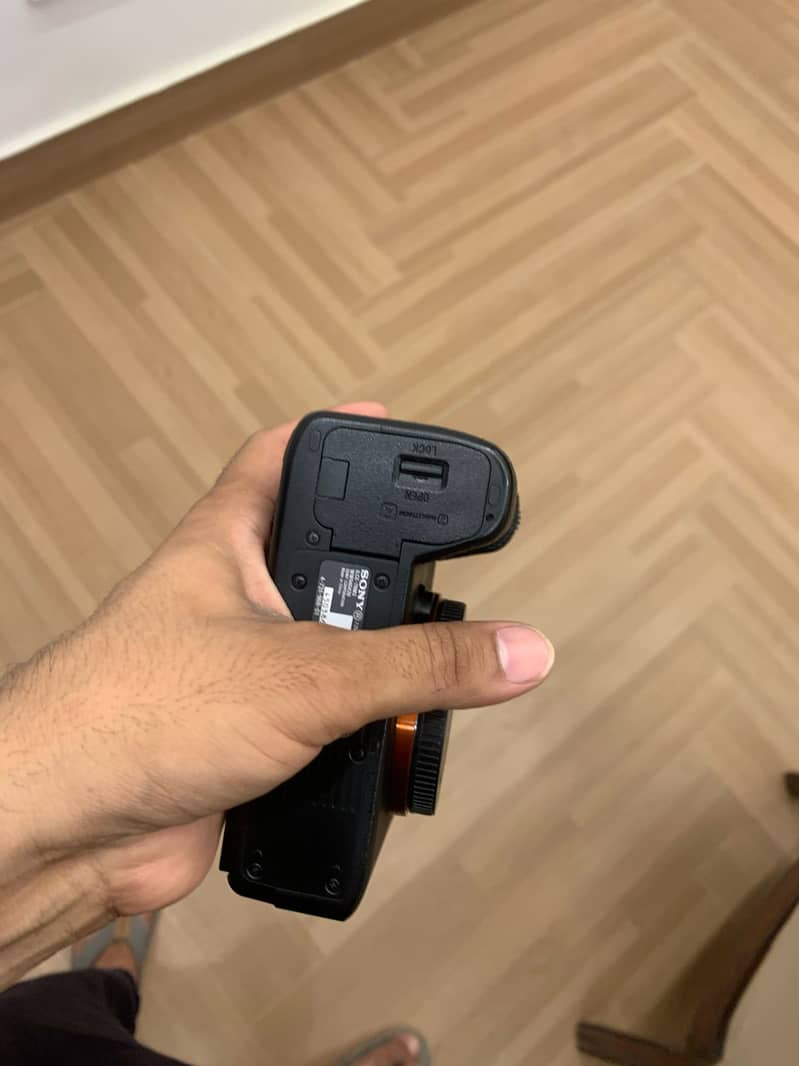 SONY A7RIII CONDITION LIKE NEW 10/10+ 5