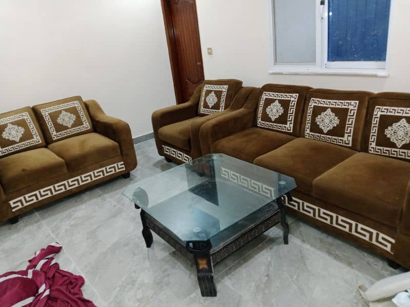 brend new only sofa set 0