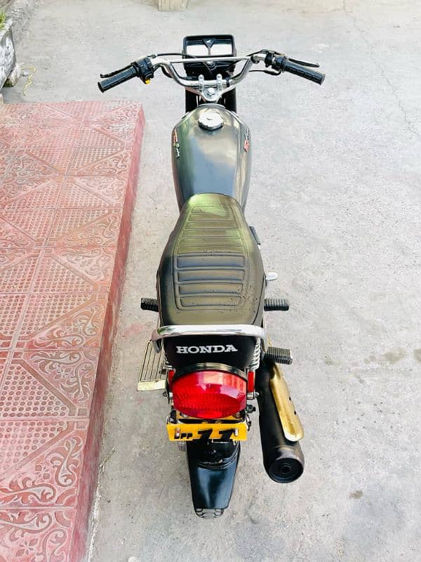HONDA CG 125 - ISLAMABAD REG GOLDEN NUM - MODEL 2021 - ORIGINAL SAMAAN 7