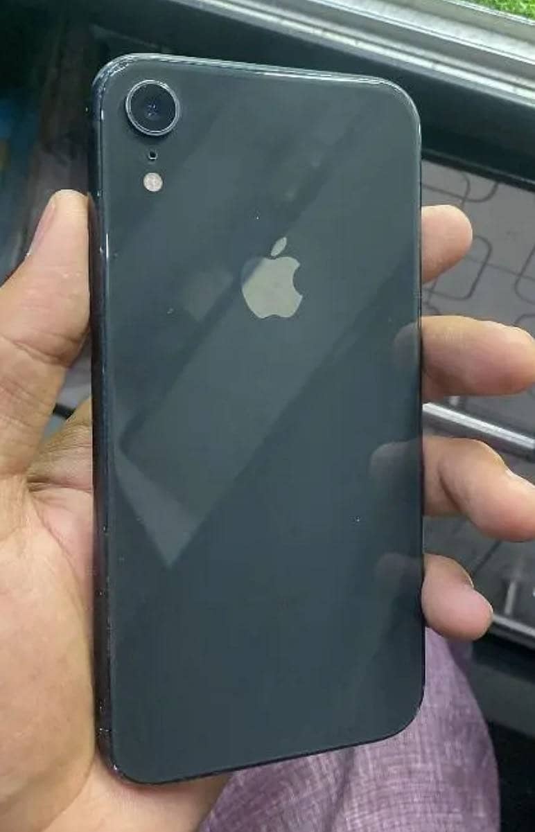 iPhone XR pta approved 0