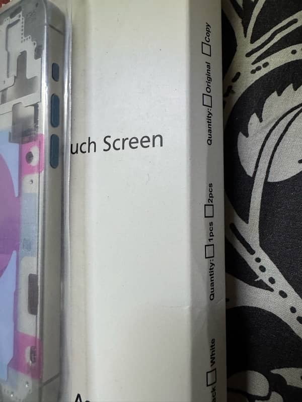 iPhone 15 pro housing 1