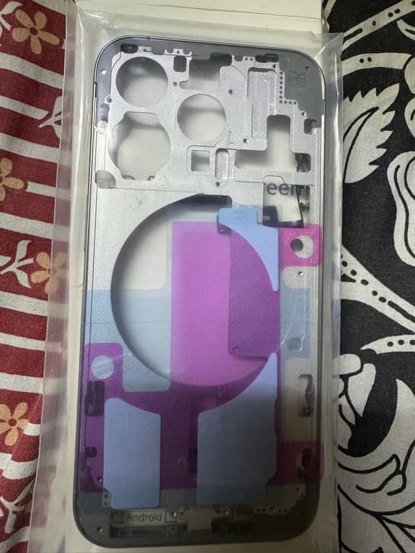 iPhone 15 pro housing 3