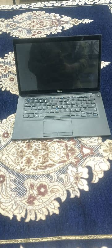 latitude 7480 |generation| 6 core i7| 256ssd |touch secreen 6