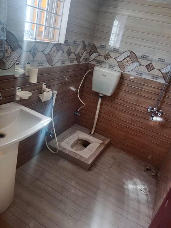 New 2nd Floor For Rent In I-10 5