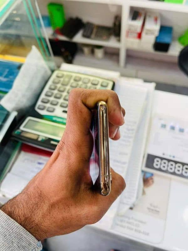 iphone xs max PTA approved 256gb my wtsp/0341-68;86-453 2
