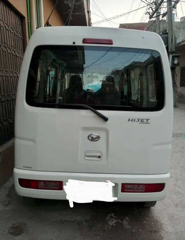 Daihatsu Hijet 2012 1