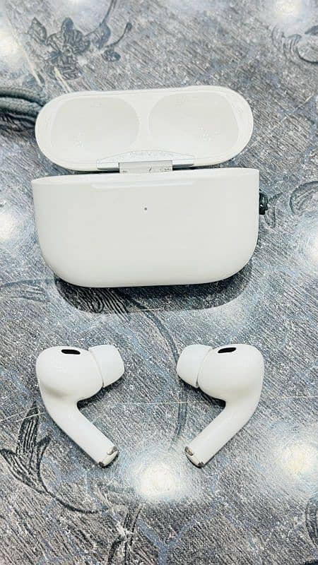 Original Apple Airpod pro everything ok 3