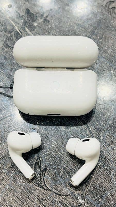 Original Apple Airpod pro everything ok 4
