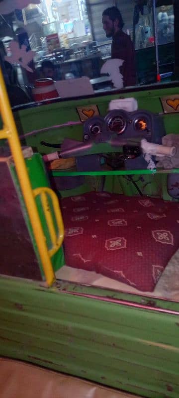 New Aisa rickshaw full ok 10 by 10 confection hai koi masla nahi hai 4