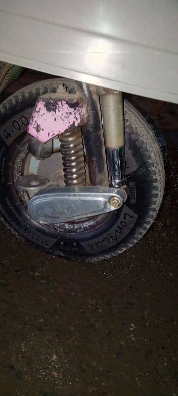 New Aisa rickshaw full ok 10 by 10 confection hai koi masla nahi hai 5