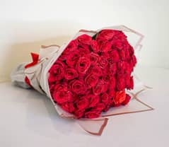 Crimson Century – 100 Red Roses Bouquet