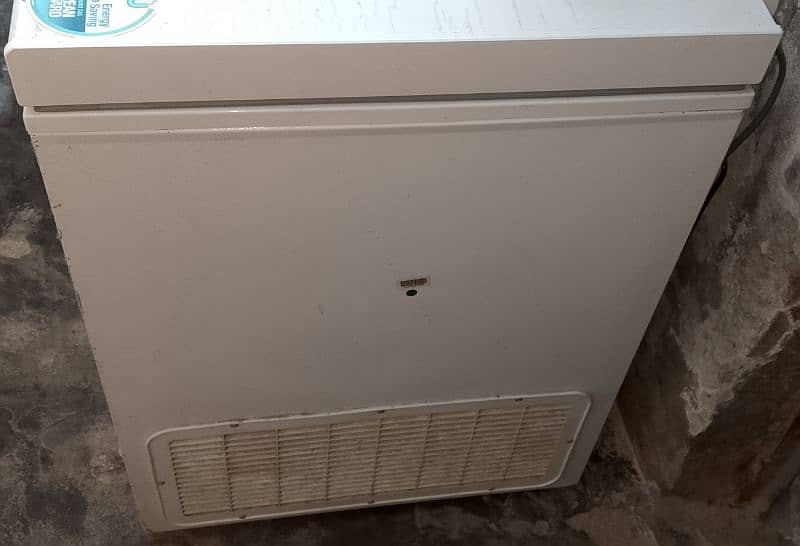 Dawlance Deep Freezer White Color Warranty starts from January 2