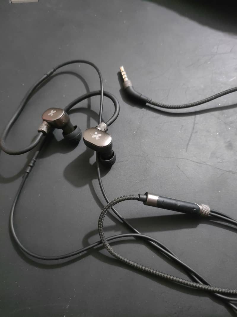 SELLING Kz zs10 pro 2 & x mini xtlas+ 5