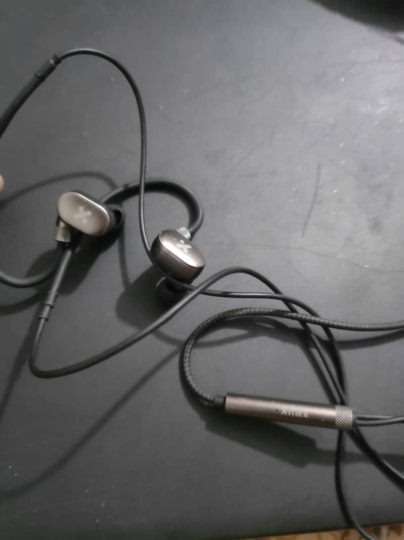 SELLING Kz zs10 pro 2 & x mini xtlas+ 8