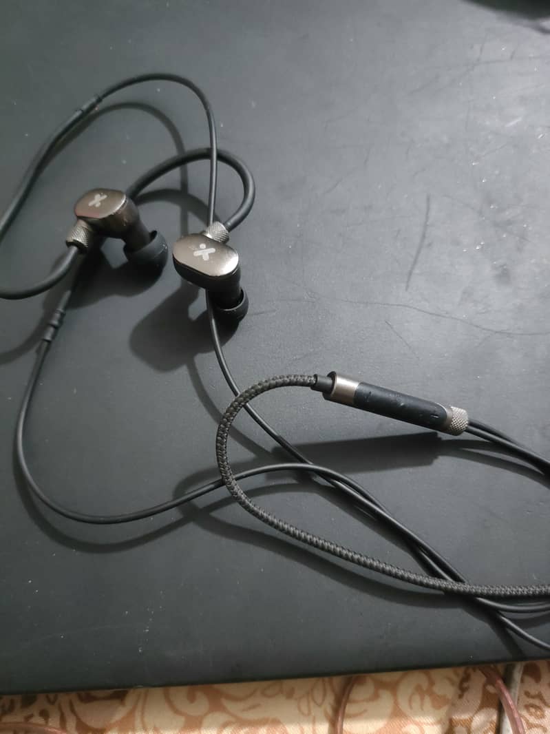 SELLING Kz zs10 pro 2 & x mini xtlas+ 9