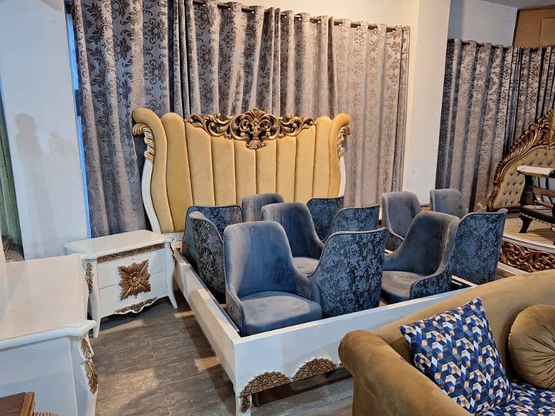 bed with side table nd dressing 2