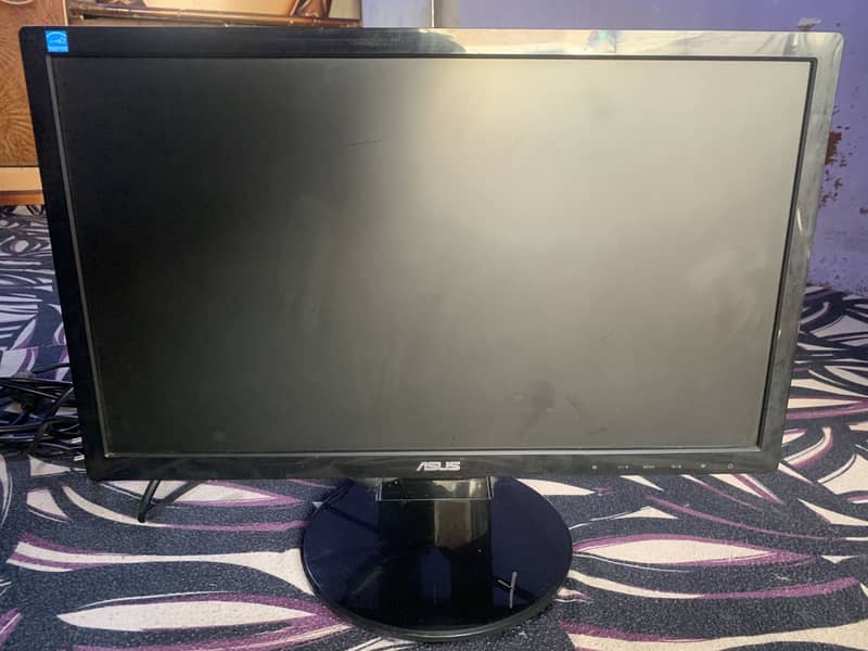 Asus LCD 22inch 0