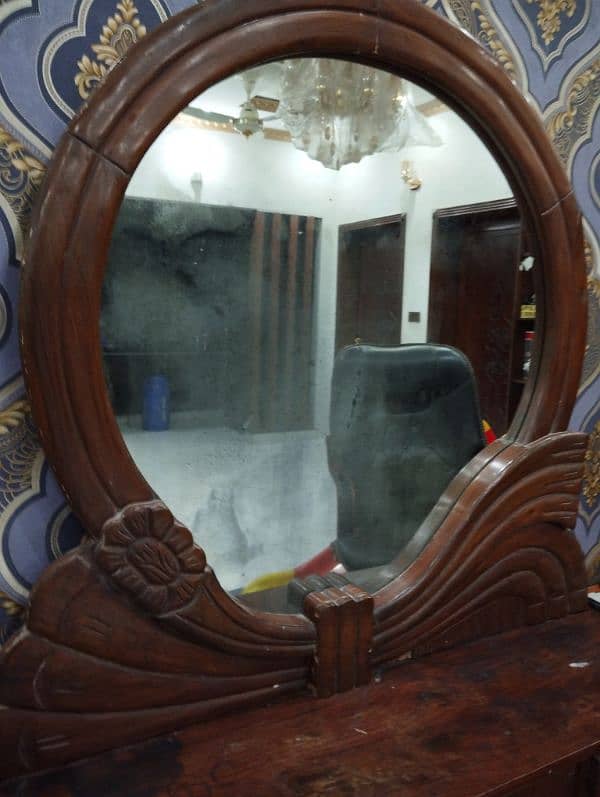 Dressing Table | 3 Drawers | 3 Cabinets 1
