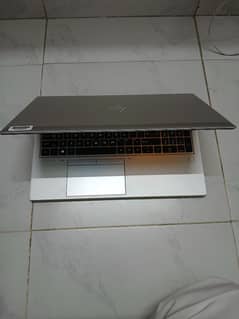 HP