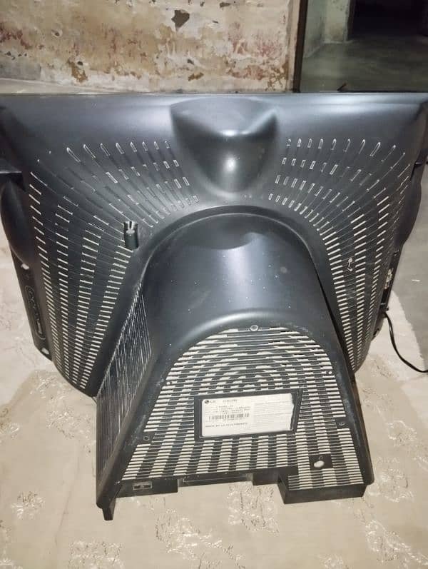 Used LG LED TV for Sale – Great Condition 1