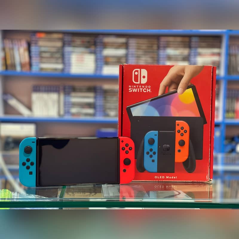Nintendo Switch OLED Slightly USED 0
