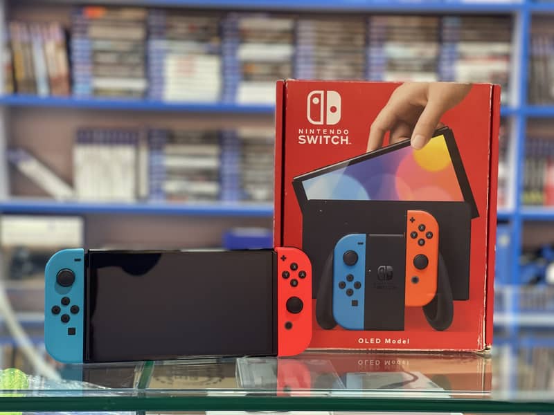 Nintendo Switch OLED Slightly USED 5