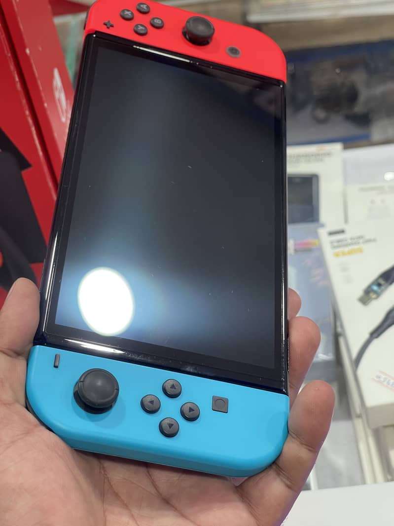 Nintendo Switch OLED Slightly USED 8