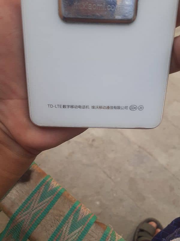 vivo Y51A 4/64 no box exchange possible 6