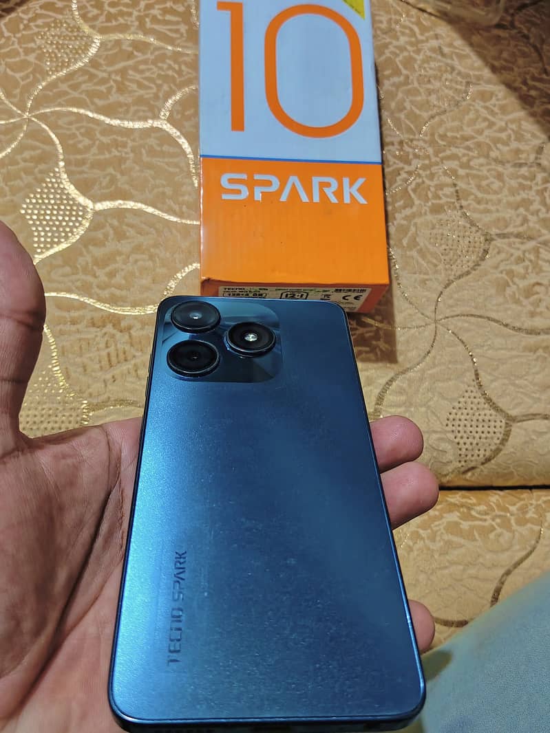 Tecno spark 10 8gb/128gb lush condition 1