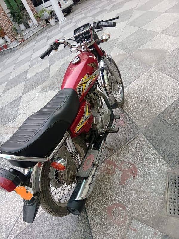 urgent sale honda CG 125 2