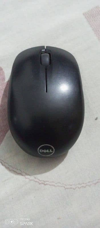 keyboard and mouse 0