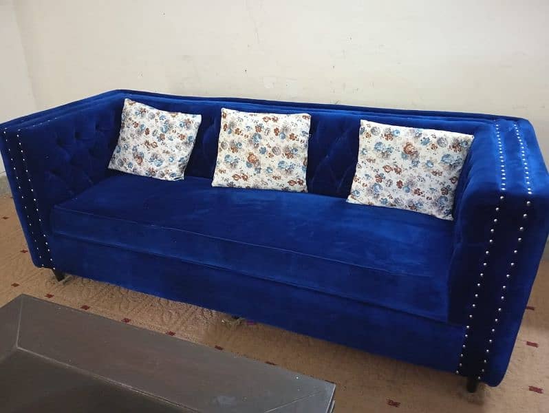 5 seater blue sofa and center table 2