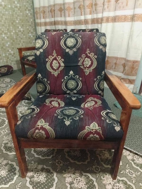 4 pieces Sofa set 3