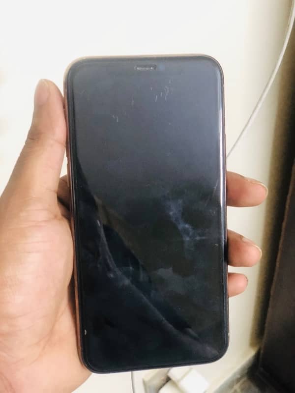 iphone 11pro non PTA 0
