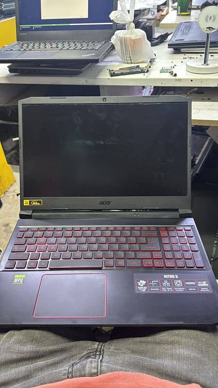 ACER LAPTOP NITRO 5 1