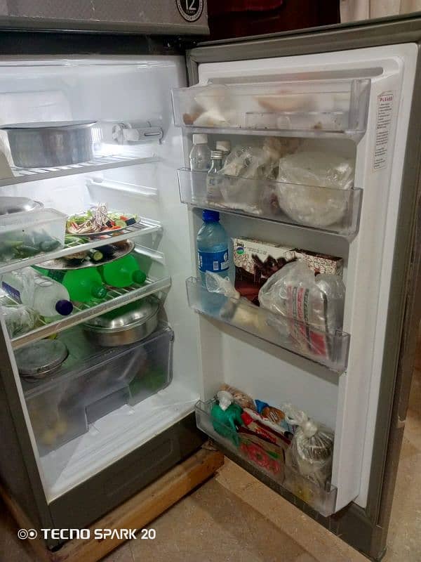 Dawalance 8 Cubic Ft Fridge 3
