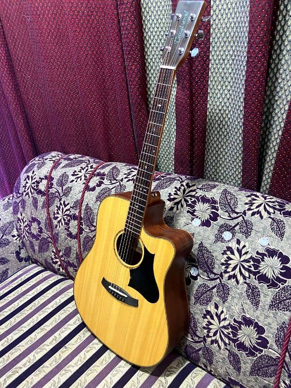 Tanglewood Semi Acoustic Guitar 1