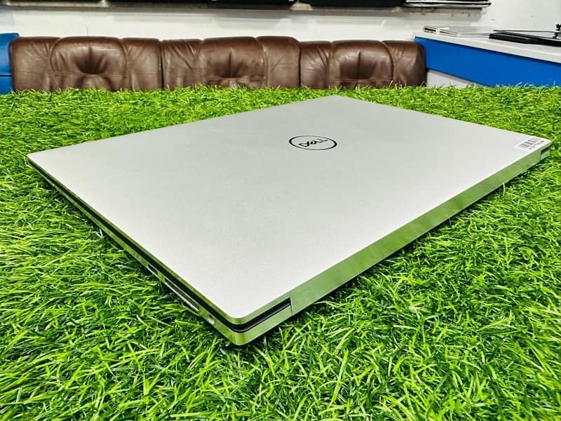 DELL XPS 9510 (CORE I7 11th GENERATION) 32/1tb (RTX 3050ti) 0