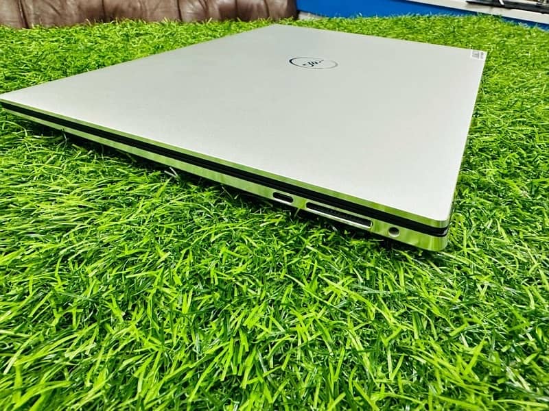 DELL XPS 9510 (CORE I7 11th GENERATION) 32/1tb (RTX 3050ti) 8